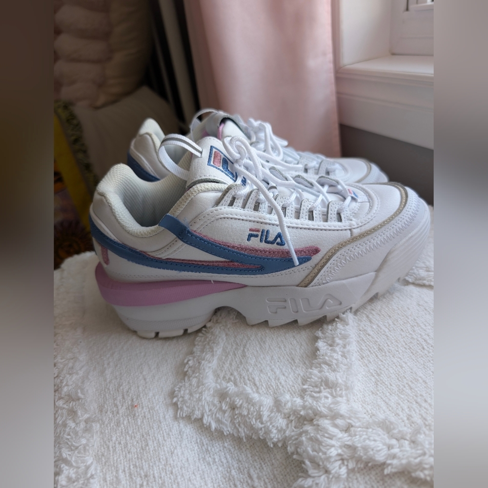 Fila Disruptor